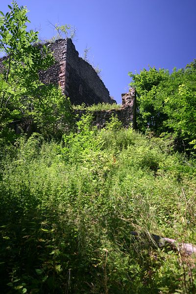 Eine der mchtigsten Burgen der Rhn - Die Hutsburg